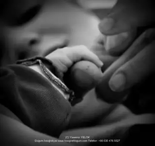 $2012-ela-bebek-dogum-fotografcisi-3.webp