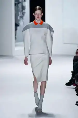 $lacoste_2013_2014_elbise_modelleri_koleksiyonu_defilesi (6).webp