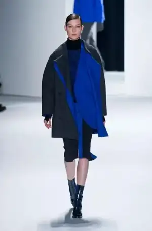 $lacoste_2013_2014_elbise_modelleri_koleksiyonu_defilesi (18).webp