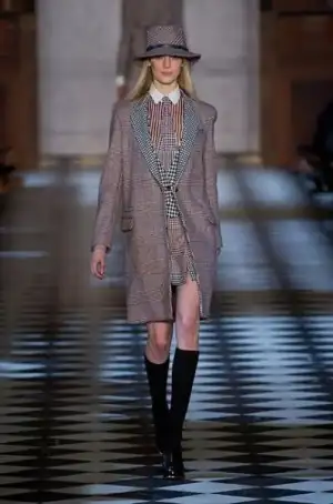 $Tommy_Hilfiger_Sonbahar_K&#305;s_2013_2014_modelleri (2).webp