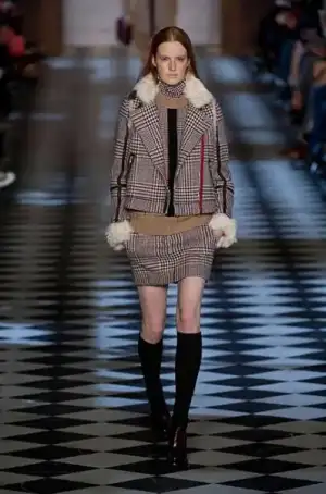 $Tommy_Hilfiger_Sonbahar_K&#305;s_2013_2014_modelleri (8).webp