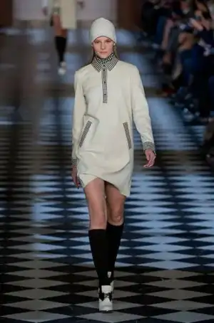 $Tommy_Hilfiger_Sonbahar_K&#305;s_2013_2014_modelleri (18).webp