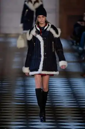 $Tommy_Hilfiger_Sonbahar_K&#305;s_2013_2014_modelleri (24).webp