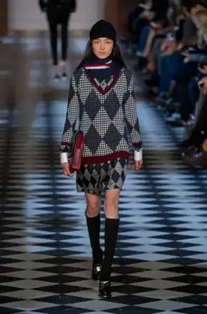$Tommy_Hilfiger_Sonbahar_K&#305;s_2013_2014_modelleri (36).webp