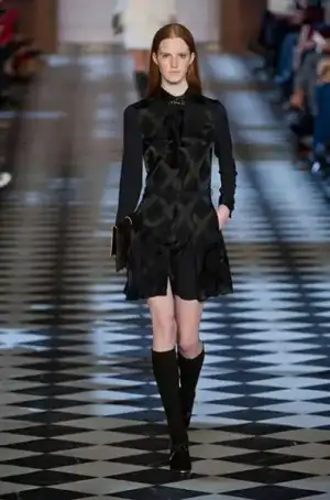 $Tommy_Hilfiger_Sonbahar_K&#305;s_2013_2014_modelleri (43).webp