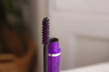 $Avon-SuperDrama-Mascara-2.webp