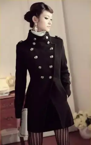 $QUEEN-ELIZABETH-cool-japon-ucuz-dugmeli-mont__33013973_0[1].webp