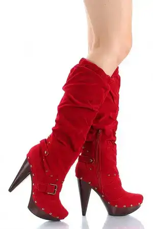 $nia-03-red_01.webp