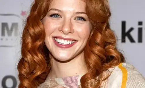 $12_rachelle_lefevre1(500x304).webp