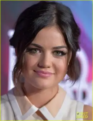 $lucy-hale-victoria-justice-teennick-halo-awards-2012-14.webp