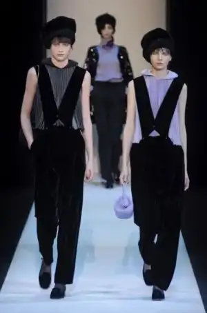 $giorgio_armani_2013_2014_sonbahar_kis_defilesi_modelleri (4).webp