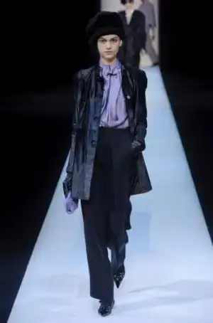 $giorgio_armani_2013_2014_sonbahar_kis_defilesi_modelleri (11).webp