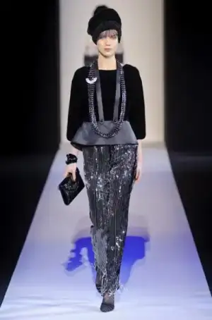$giorgio_armani_2013_2014_sonbahar_kis_defilesi_modelleri (58).webp