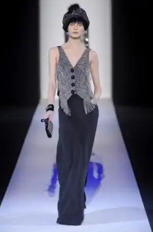 $giorgio_armani_2013_2014_sonbahar_kis_defilesi_modelleri (70).webp