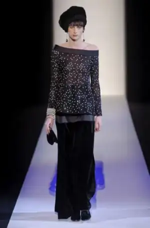 $giorgio_armani_2013_2014_sonbahar_kis_defilesi_modelleri (76).webp
