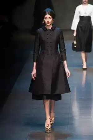 $Dolce_Gabbana_Sonbahar_Kis_2013_2014_modelleri_defilesi_koleksiyonu (29).webp