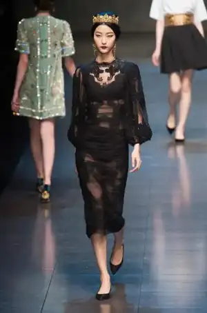 $Dolce_Gabbana_Sonbahar_Kis_2013_2014_modelleri_defilesi_koleksiyonu (35).webp