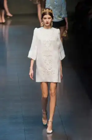 $Dolce_Gabbana_Sonbahar_Kis_2013_2014_modelleri_defilesi_koleksiyonu (37).webp