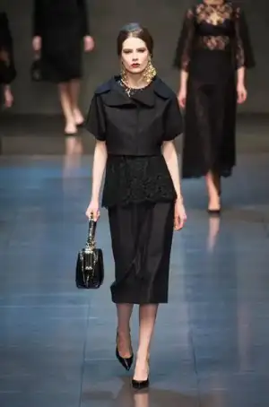 $Dolce_Gabbana_Sonbahar_Kis_2013_2014_modelleri_defilesi_koleksiyonu (39).webp
