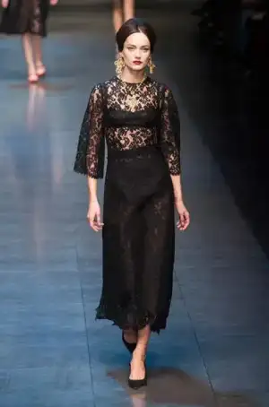 $Dolce_Gabbana_Sonbahar_Kis_2013_2014_modelleri_defilesi_koleksiyonu (40).webp