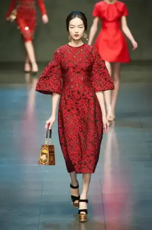 $Dolce_Gabbana_Sonbahar_Kis_2013_2014_modelleri_defilesi_koleksiyonu (55).webp