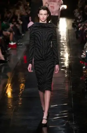 $carven_2013_2014_sonbahar_kis_modelleri_defilesi (10).webp