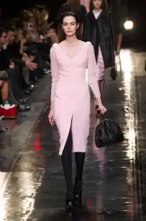 $carven_2013_2014_sonbahar_kis_modelleri_defilesi (14).webp
