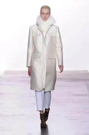 $giambattista_valli_2013_2014_sonbahar_kis_defilesi_modelleri_elbise_koleksiyonu (43).webp