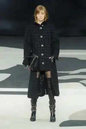 $Chanel_sonbahar_kis_2013_2014_moda_delife_koleksiyon (67).webp