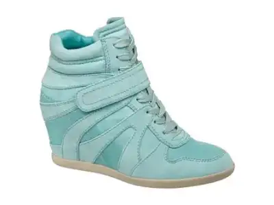 $2013-Deichmann-Dolgu-Topuklu-Spor-Ayakkabi-Modelleri-5.webp $2013-Deichmann-Dolgu-Topuklu-Spor-Ayakkabi-Modelleri-5.webp