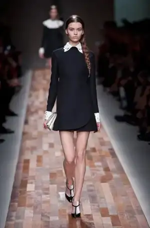 $valentino_sonbahar_kis_2013_2014_defilesi_modelleri_moda_koleksiyonu (1).webp