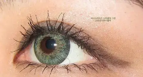 $geo-sparkling-green-an-a53-venus-eyes-colour-lenses-3.webp