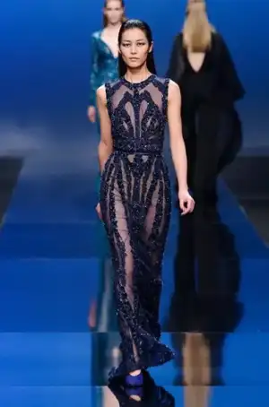 $elie_saab_sonbahar_kis_ 2013_2014_defilesi_modelleri_moda_koleksiyonu (9).webp