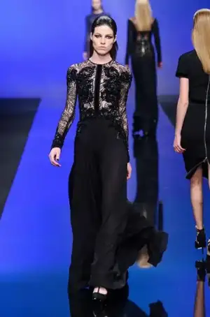 $elie_saab_sonbahar_kis_ 2013_2014_defilesi_modelleri_moda_koleksiyonu (28).webp