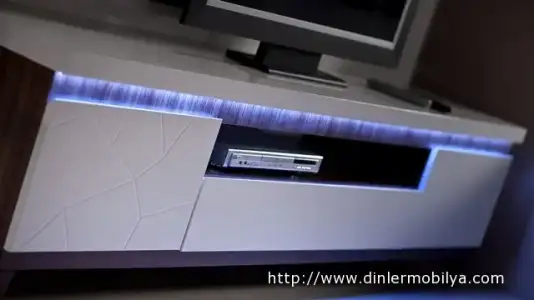 $barcelona-compact-tv-unitesi-3291.webp