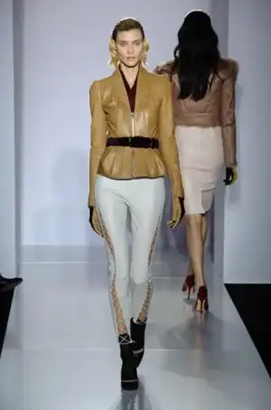 $claude_jitrois_sonbahar_kis_2013_2014_defilesi_modelleri_koleksiyonu (3).webp