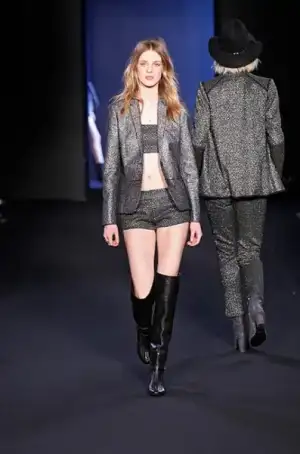 $zadig_voltaire_2013_2014_defile_modelleri_moda_koleksiyon (6).webp