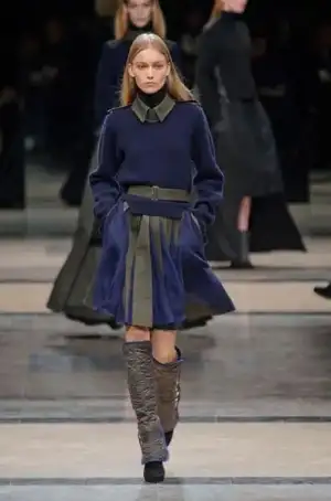 $sacai_sonbahar_kis_2013_2014_modelleri_defilesi_koleksiyonu (36).webp