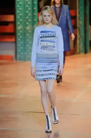 $kenzo_sonbahar_kis_2013_2014_defilesi_modelleri_modasi (14).webp