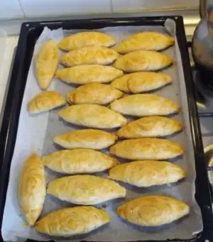 $midye börek.webp $midye börek.webp