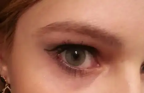 $göz11.webp $göz11.webp