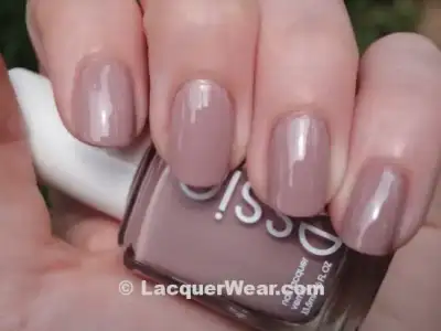 $Essie-Lady-Like1.webp