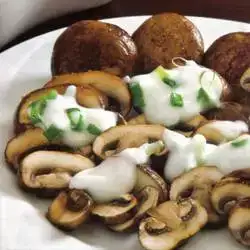 $gegrillte-champignons-mit-joghurt.webp