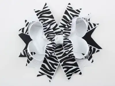 $white-and-font-b-zebra-b-font-hair-bows-with-alligator-clip-130-pieces-pack.webp