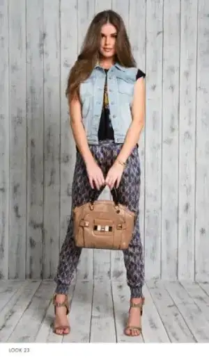 $guess_ilkbahar_yaz_201koleksiyonu (3).webp