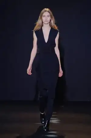 $costume_national_2013_2014_defilesi_moda_koleksiyon (2).webp