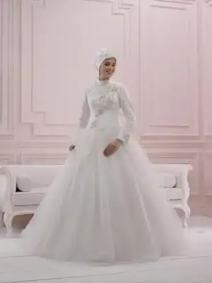 $tesetturlu_turbanli_2014_gelinlik_modelleri (3).webp