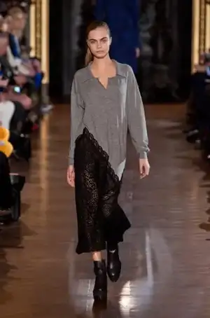 $stella_mccartney_sonbahar_kis_2013_2014_defile_modelleri_koleksiyonu (7).webp