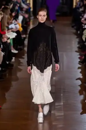 $stella_mccartney_sonbahar_kis_2013_2014_defile_modelleri_koleksiyonu (10).webp