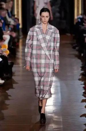 $stella_mccartney_sonbahar_kis_2013_2014_defile_modelleri_koleksiyonu (15).webp